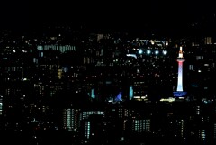 京都駅・京都タワー・東寺五重塔夜景２