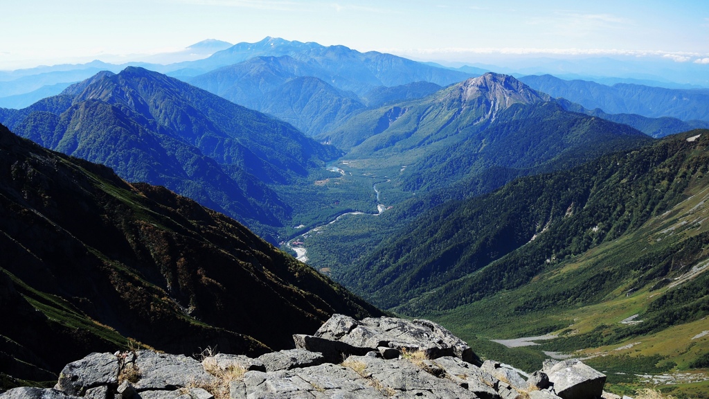 上高地、焼岳、乗鞍岳、御嶽山（奥穂高岳山頂）