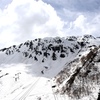 5月の立山とロープウェイ。