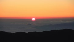 日の出（穂高岳山荘）