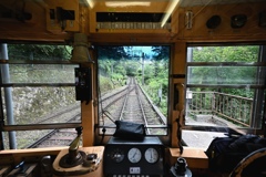 箱根登山鉄道　レトロな運転室