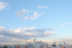 空　新宿