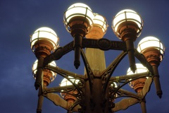 シャンデリアの様な街灯