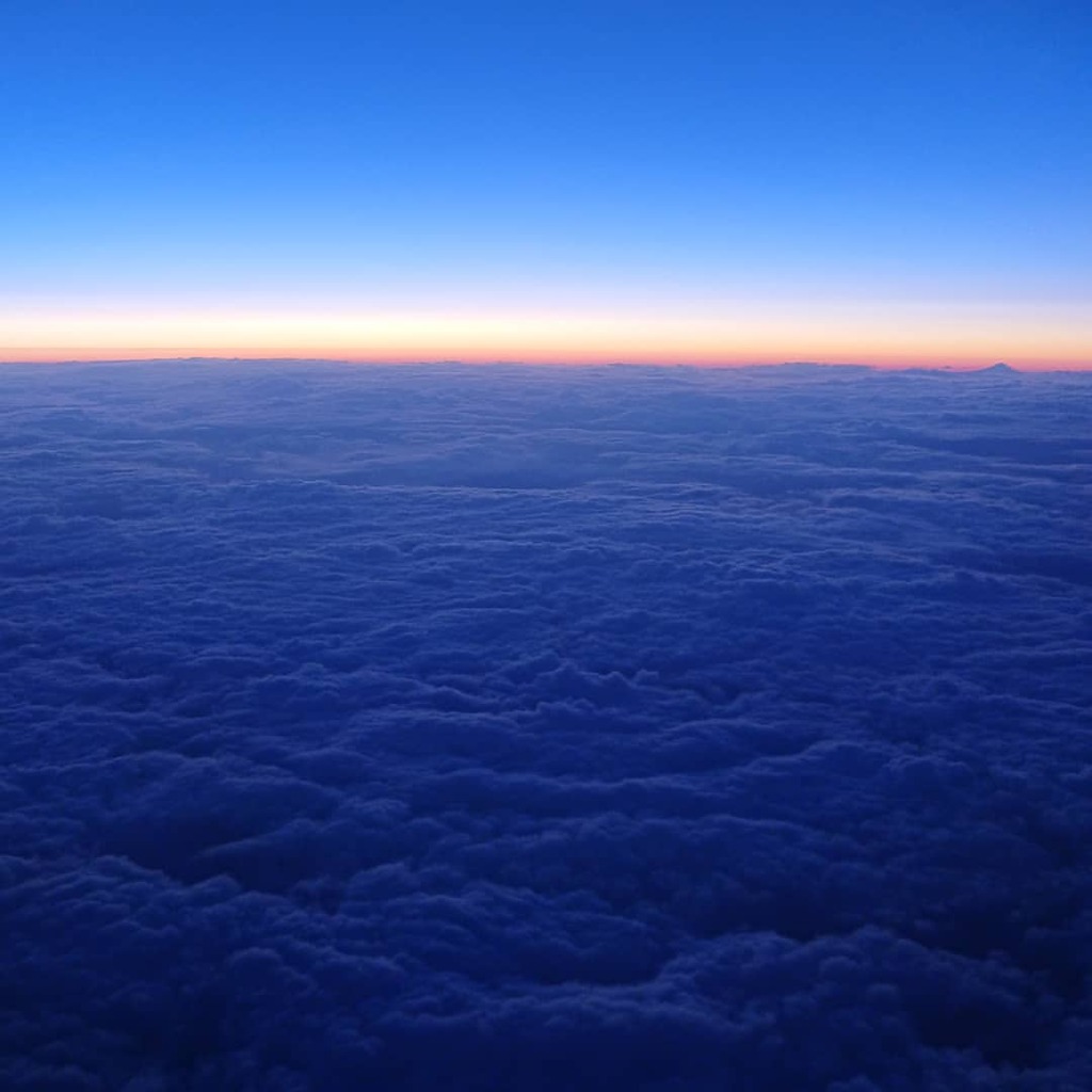 雲の上