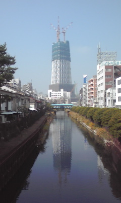 東京スカイツリー建設中