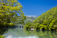 犀川の東屋から