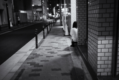 ぽつん