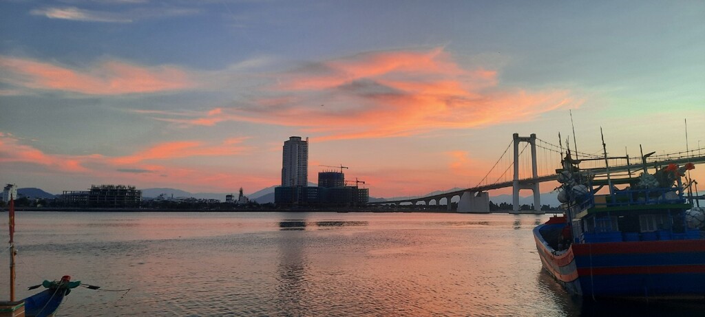 Romantic sunset on Thuan Phuoc bridge