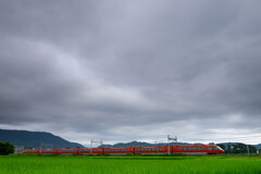 梅雨空