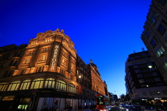 夕景のHARRODS