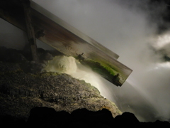 群馬県吾妻郡草津町~湯畑「夜」15