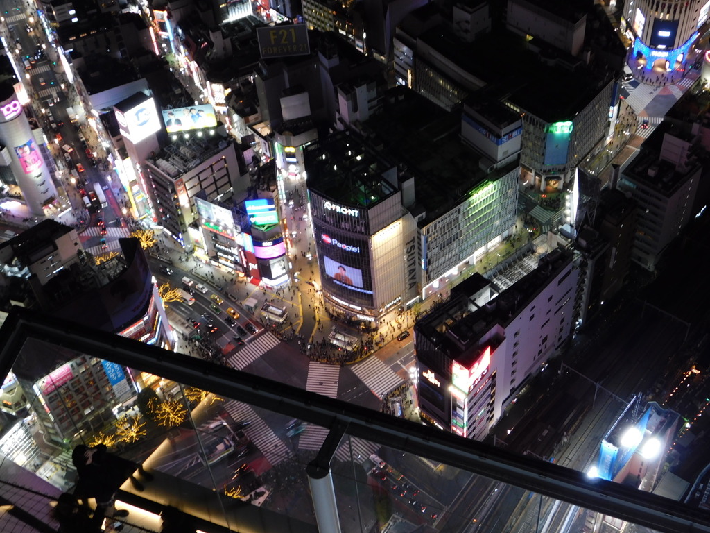 東京都渋谷区～SHIBUYA SKY屋上～スクランブル交差点０１