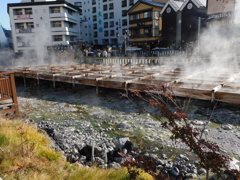 群馬県吾妻郡草津町~湯畑「朝」01