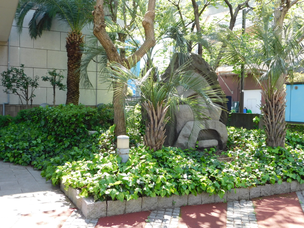 東京都港区～竹芝桟橋モヤイ像０２