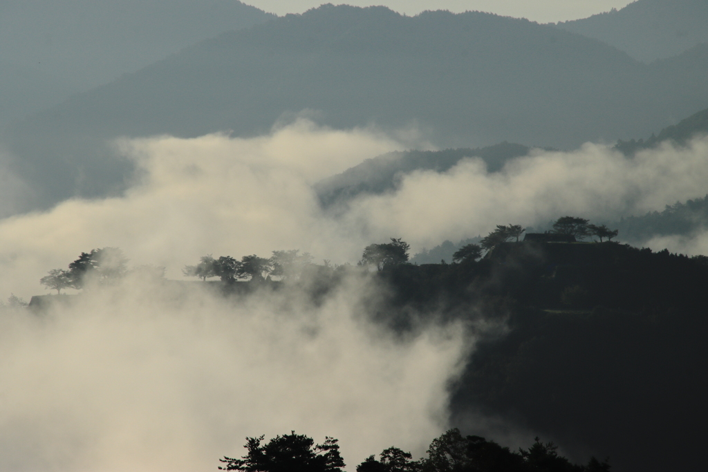 雲海の竹田城