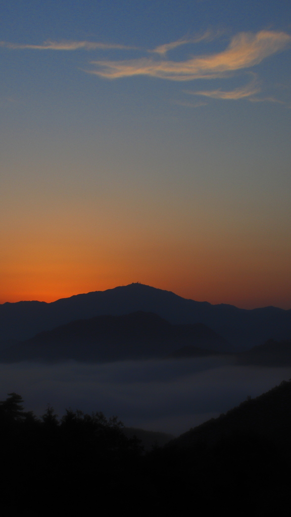 天空の城 雲海の竹田城 ～夜明け直前～