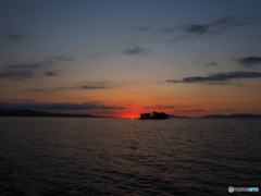宍道湖の夕景　Ⅶ　『お日さま、お疲れ』