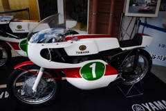 ヤマハ・RD56