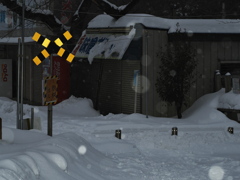 雪と踏切