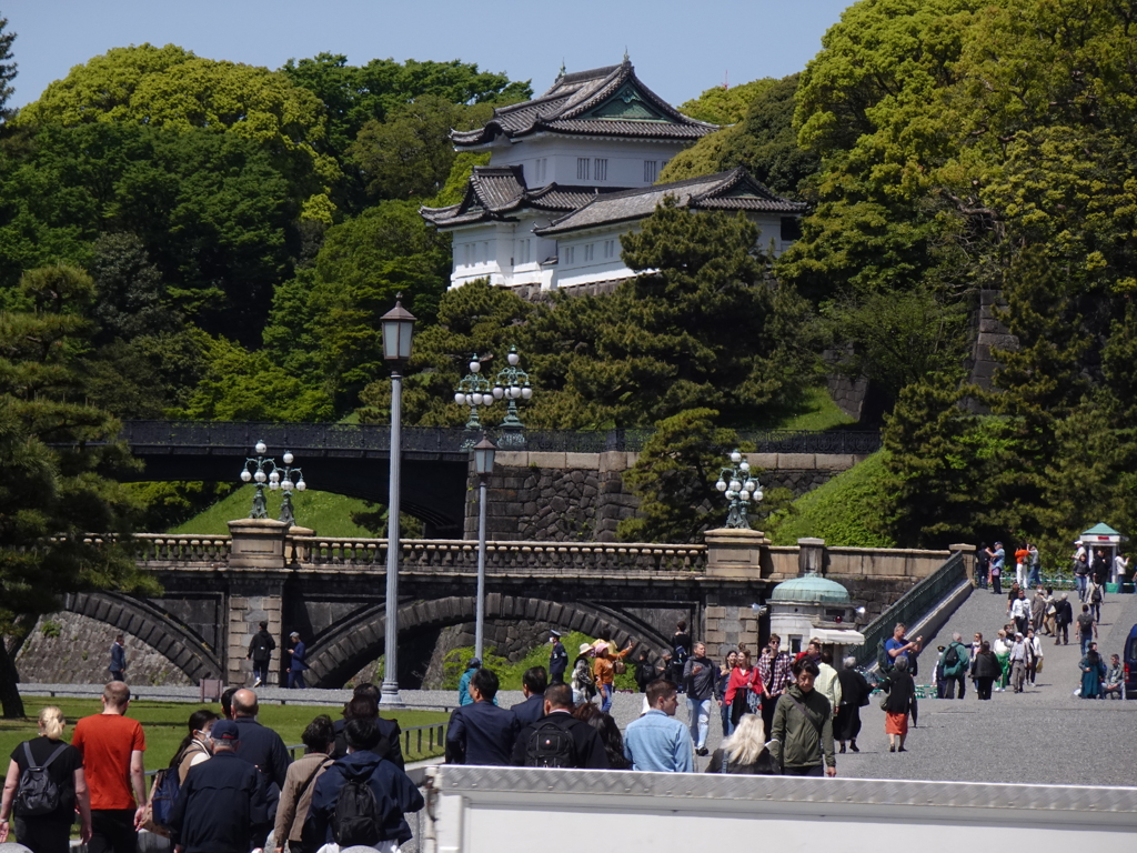 HATO BUS【皇居前広場】