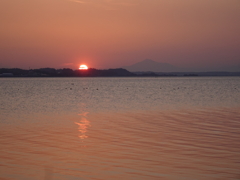 夕陽と筑波山