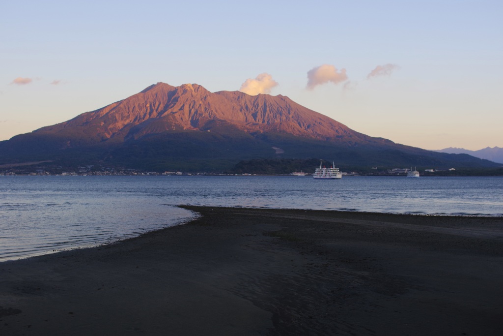 赤桜島