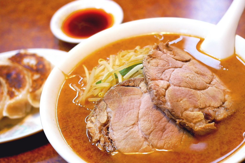 味噌チャーシュー麺