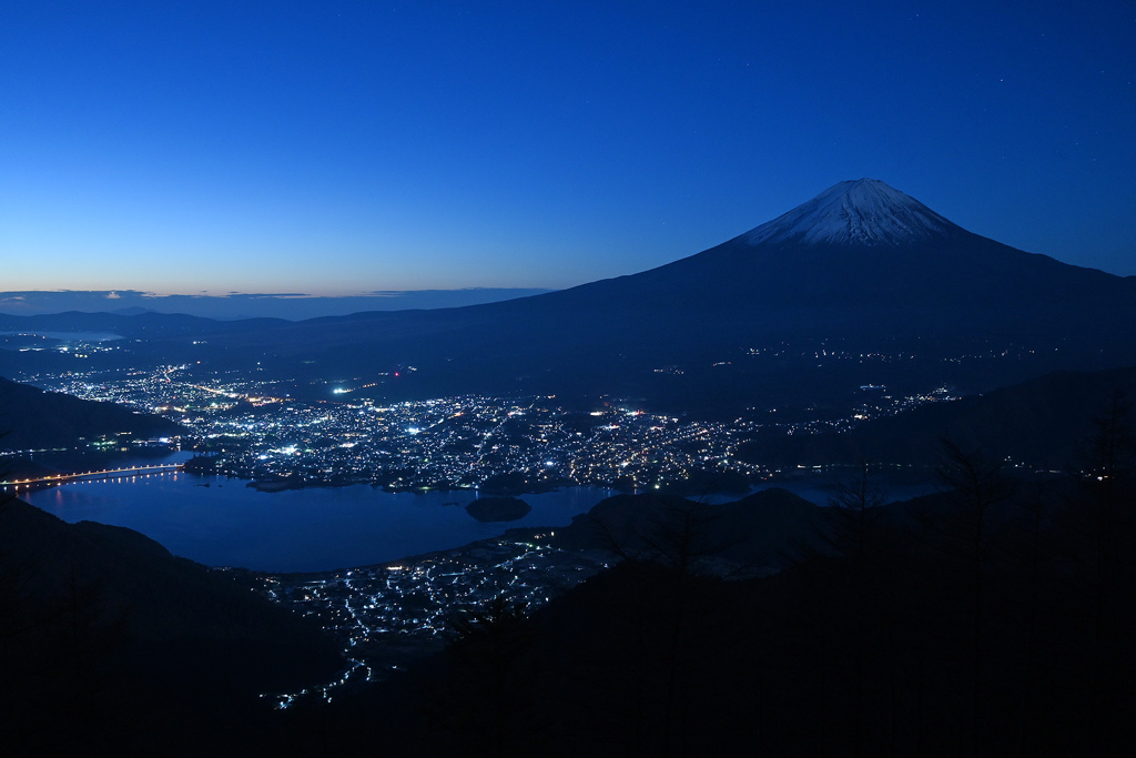 FUJIYAMAツインテラス　夜明け