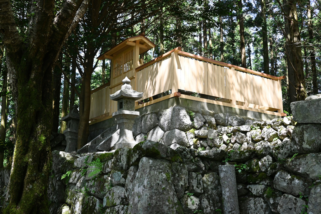 白猪山