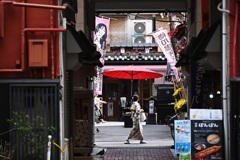 朱色の初夏の野点傘・・☂・・