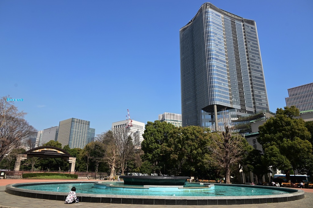 噴水のない噴水