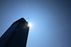 夏空を見上げる　～～～　暑い！