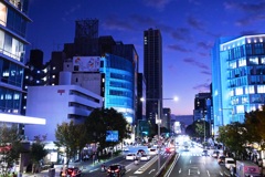 夕闇グラデーションな街