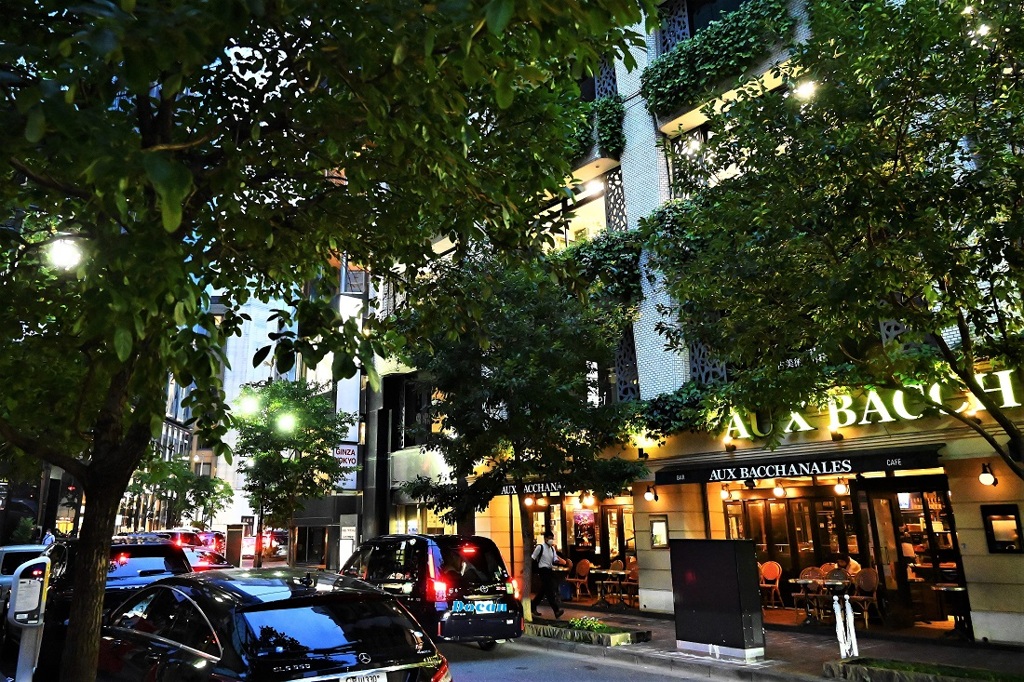 銀座　みゆき通り