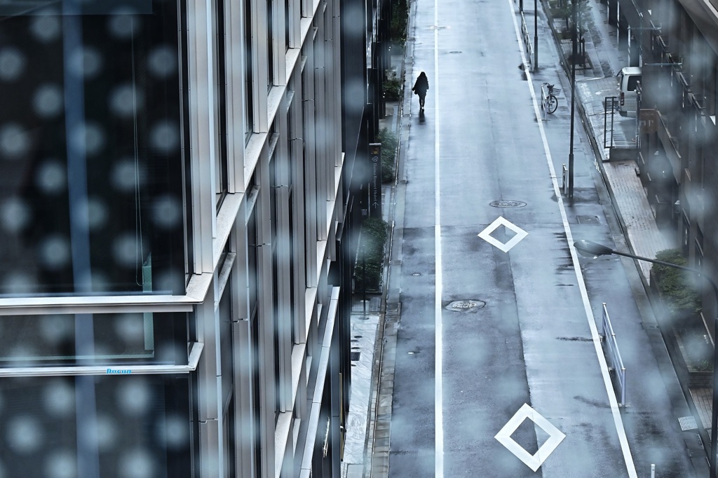 雨上がりの水玉模様