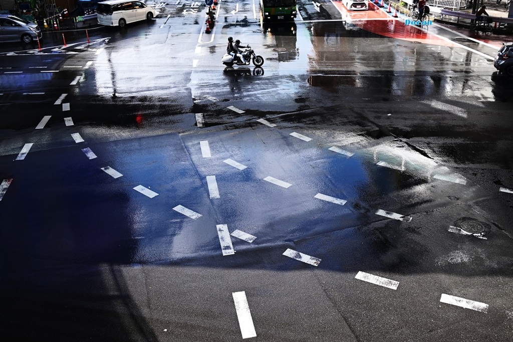 雨上がりの２４６