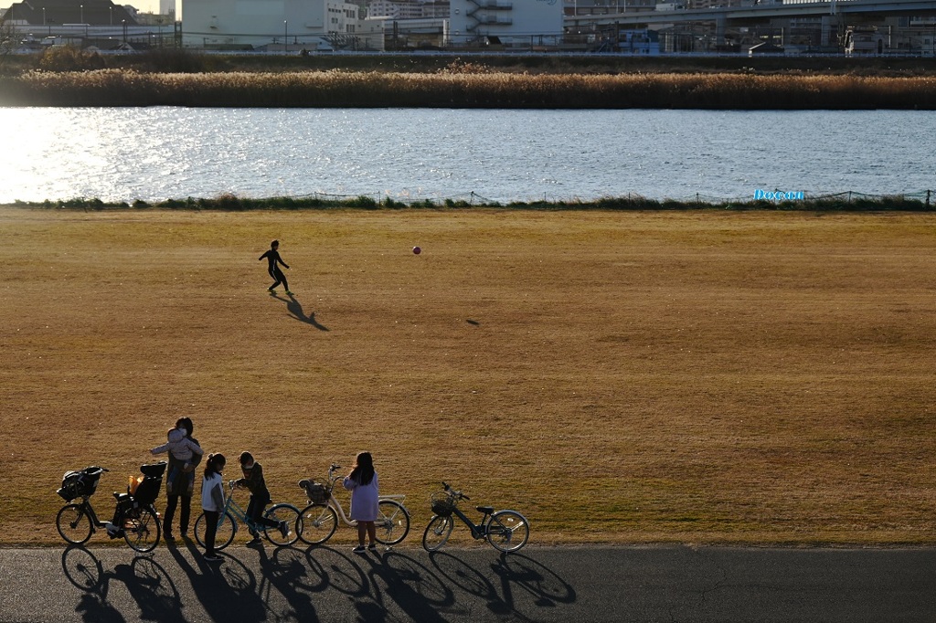 それぞれの河川敷