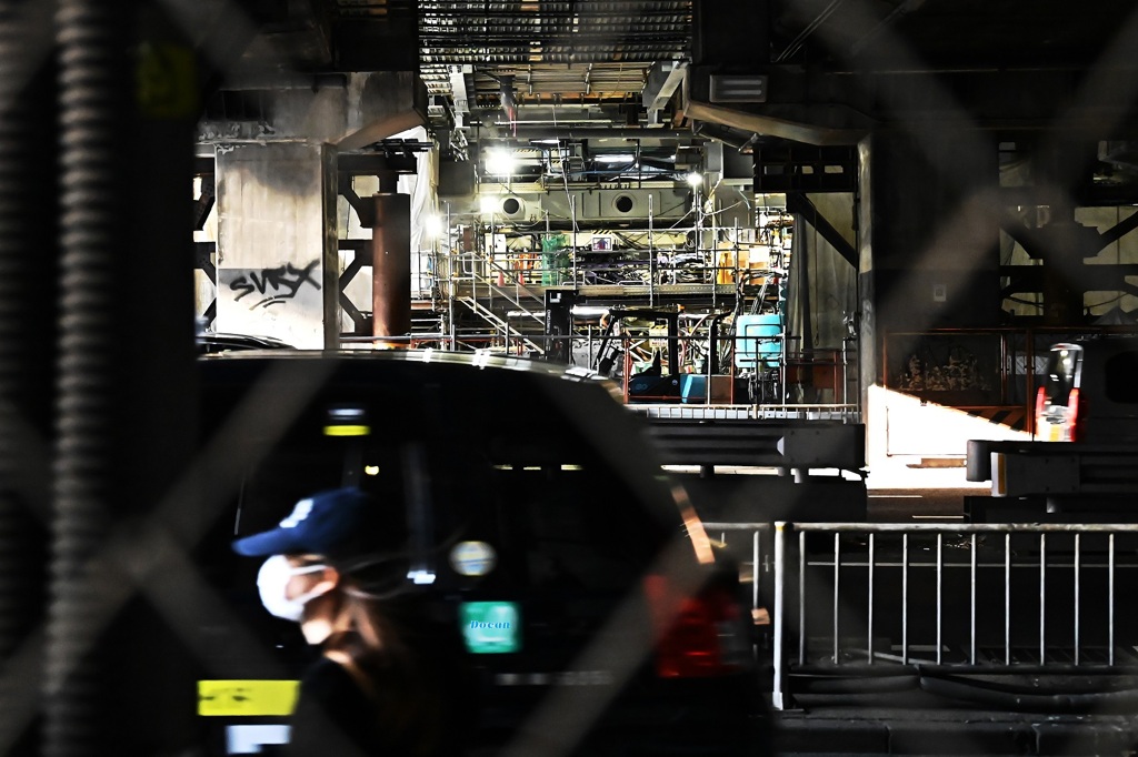 ガード下も再開発