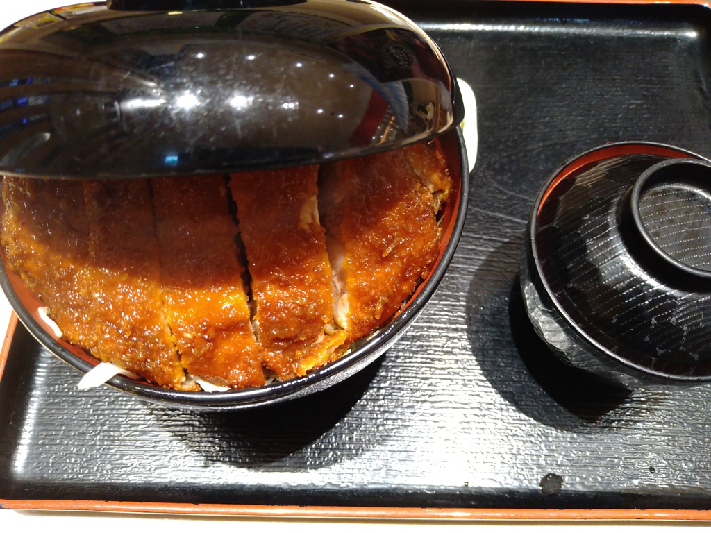 信州名物・ソースかつ丼