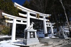 三峯神社