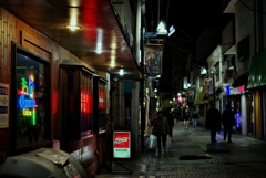 米海軍の門前町ドブ板ストリート(神奈川県横須賀市)