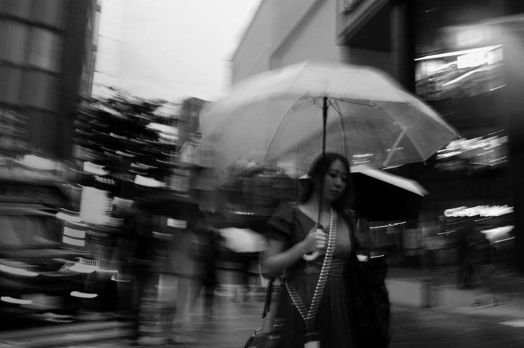 雨のストリートフォト