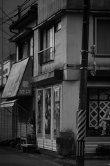 初めてカメラを所有した日本人にちなんで