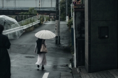 雨の横浜駅周辺