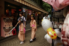 江ノ島神社仲見世(神奈川県藤沢市)