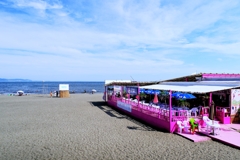 海も浜も海の家もがらがら(神奈川県藤沢市　片瀬海岸)