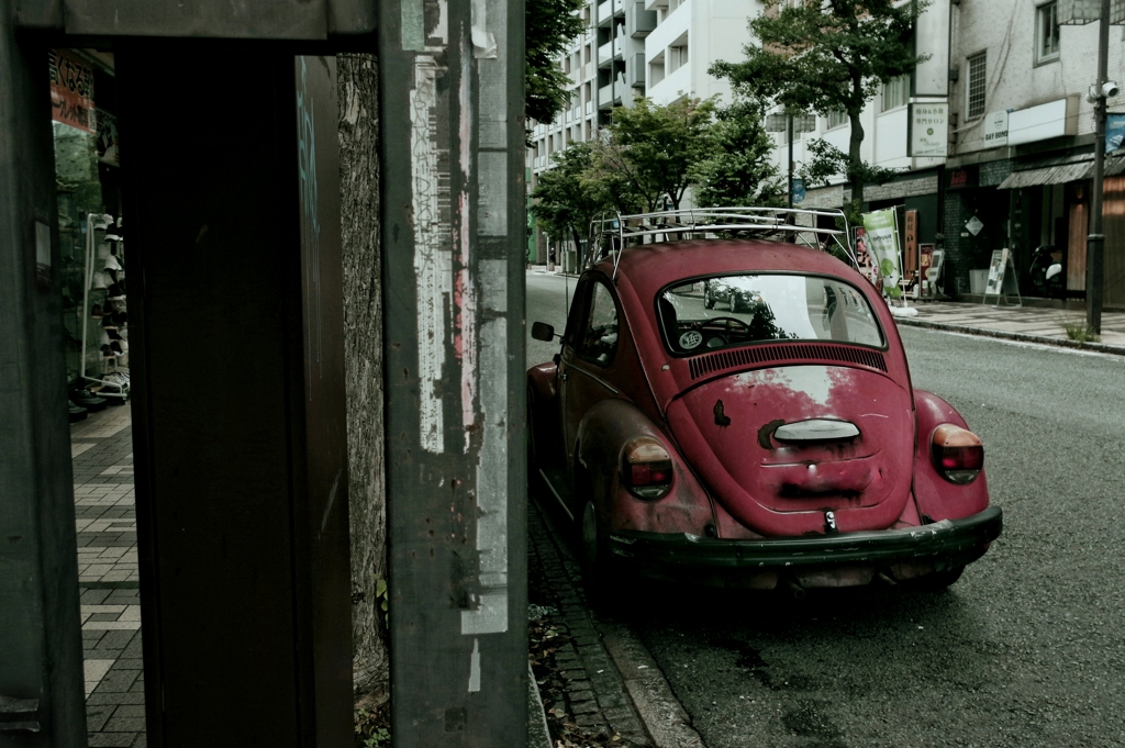 以前にも同じ場所に同じ車が