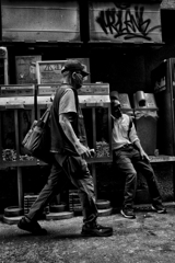 皆様お元気ですか?　私は自業自得で緊急手術でした