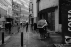 雨のストリート