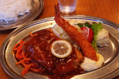 日本初の洋食屋さんでランチ
